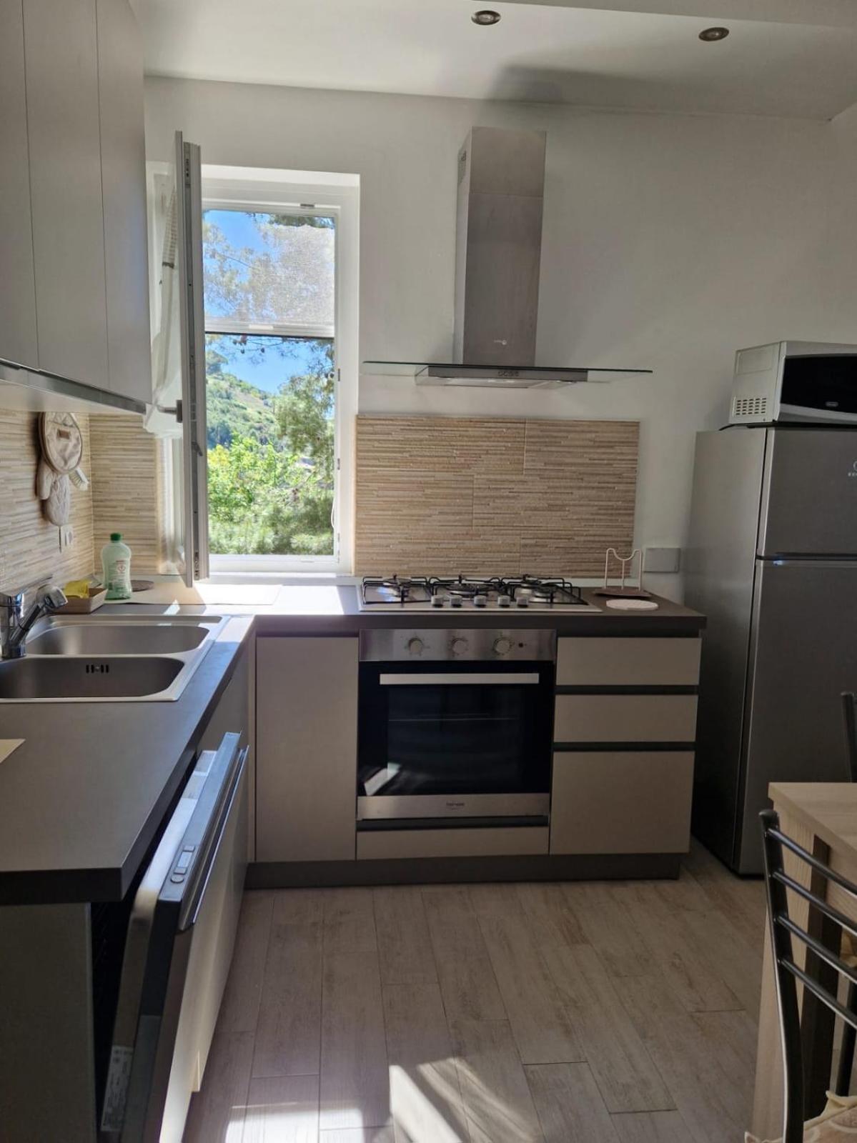 La Finestra Sul Golfo Apartment ออสเปดาเลตตี ภายนอก รูปภาพ